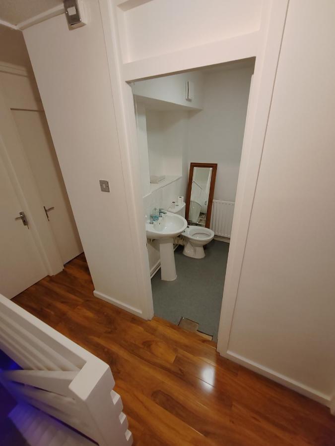 Magnolia Palazzo Apartment London Bagian luar foto